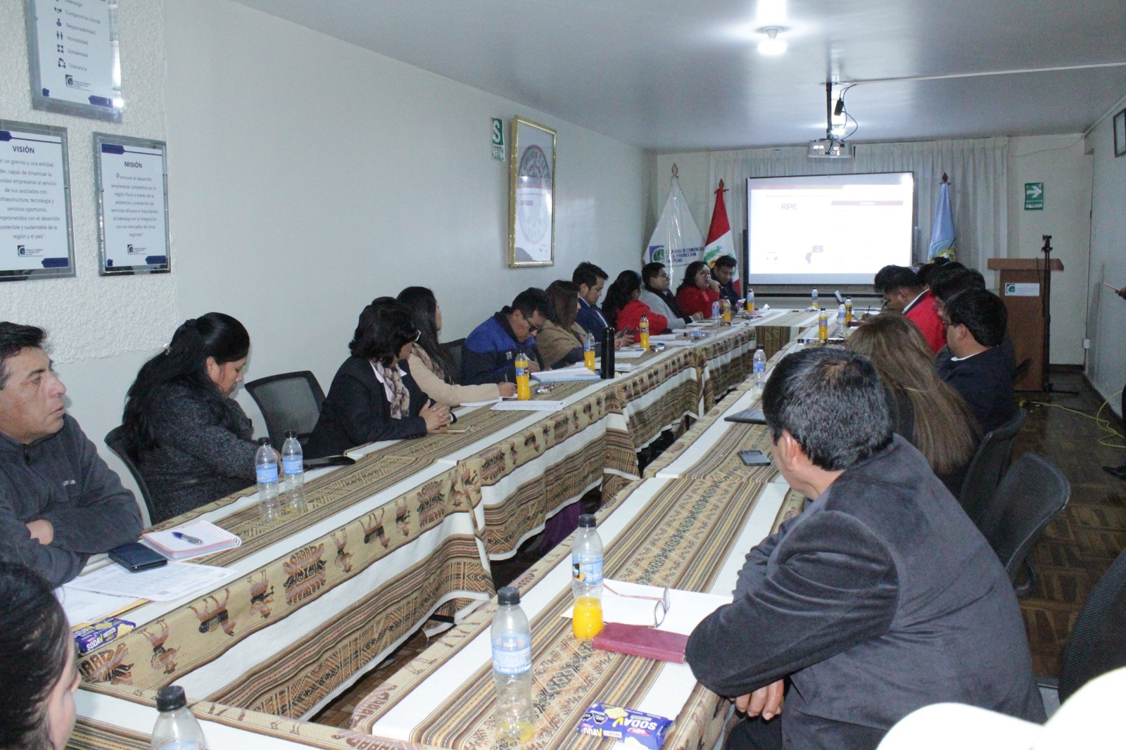 CÁMARA DE COMERCIO Y LA PRODUCCIÓN DE PUNO LIDERA LA SEGUNDA REUNIÓN DEL COMITÉ EJECUTIVO REGIONAL EXPORTADOR – CERX PUNO 2025