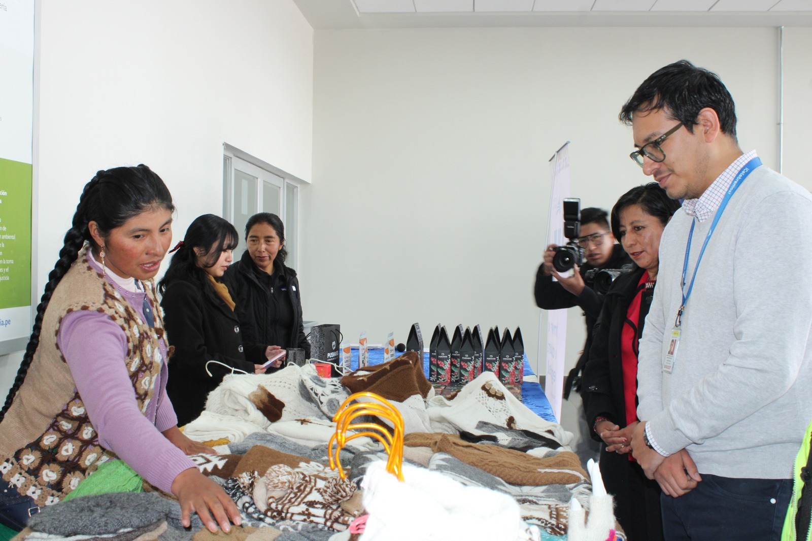 “UNKU MUJER” DESTACA EL TALENTO Y LOS PRODUCTOS CON IDENTIDAD DE PUNO