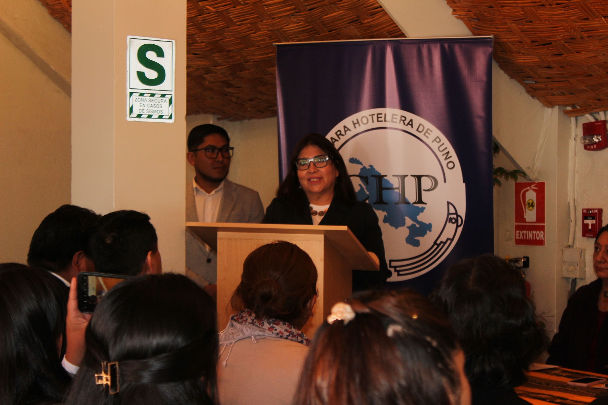 CÁMARA DE COMERCIO PARTICIPA EN LA JURAMENTACIÓN DE LA NUEVA JUNTA DIRECTIVA DE LA CÁMARA HOTELERA DE PUNO PARA EL PERIODO 2026-2028