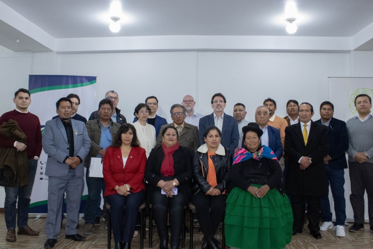 CONVERSATORIO CON EMPRESARIOS Y DIRECTIVOS DE LA CÁMARA DE COMERCIO DE PUNO JUNTO A CONFIEP