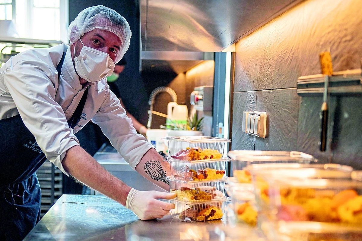 Aprueban protocolo sanitario para reinicio de actividades de restaurantes en modo delivery y recojo en local